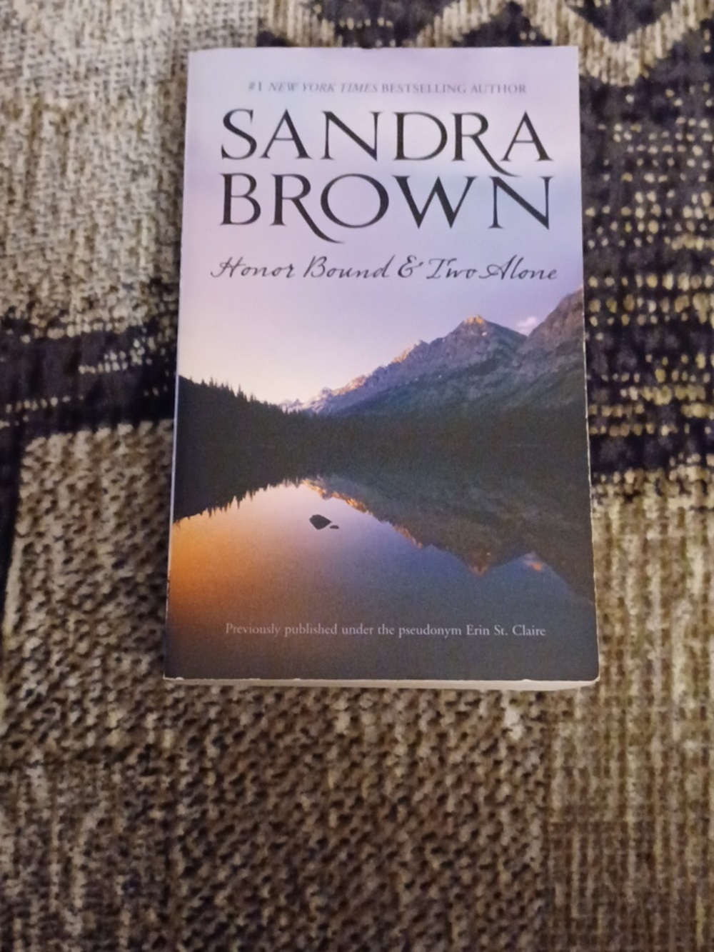 $4 Add-on Sandra Brown "Honor Bound" & "Two Alone" - Paperback Book (2 In 1)